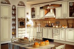 Thomasville Kitchen Cabinet