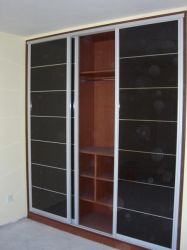 Easy Closets