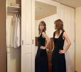 Modern Italian Closets