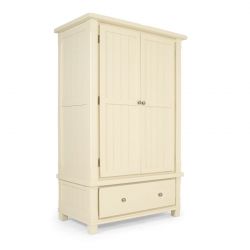 Women's Wardrobes
