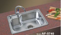 Contemporary Kitchen Sinks